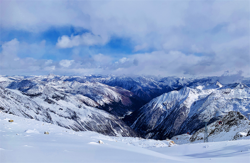 千峰万岭雪崔嵬(图2)